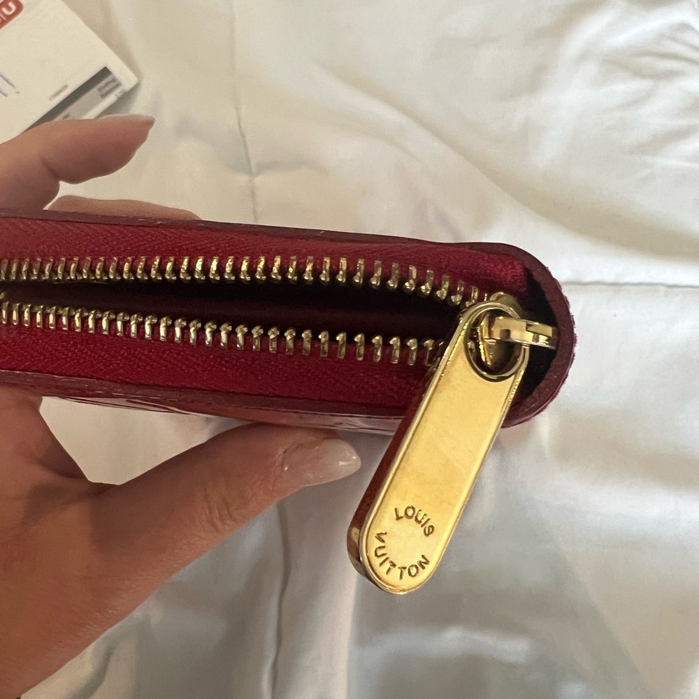 Authentic Red Louis Vuitton wallet. Great used condition. - Picture 6 of 15